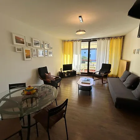 Apartamento Duplex T3 Lumineux Avec Terrasse, Parking, A 5 Min Du Centre - Fr-1-239-1092 *